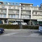 Seafront بورتوفيرّايو